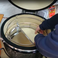 Kamado Monolith Classic Pro Series 2.0 Burdeos Con Pies -Ofertas Sabores BBQ Tienda Kamado Monolith Completo Rojo A4