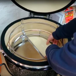 Kamado Monolith Le Chef Pro Series 2.0 Burdeos Con Pies -Ofertas Sabores BBQ Tienda Kamado Monolith LeCHEF Rojo 051F